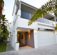 Alex Beach House - Mackay Tourism