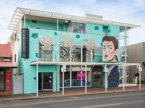Majestic Minima Hotel - Mackay Tourism 0