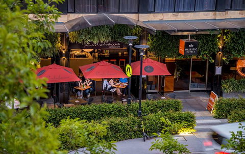 Majestic Roof Garden Hotel - Mackay Tourism 1