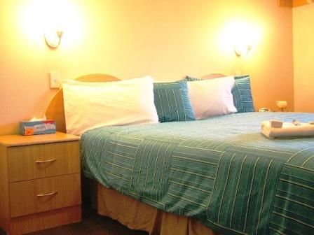 Arena Hotel - Mackay Tourism 1