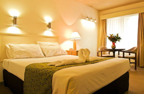 Lamplighter Motel - Mackay Tourism 1