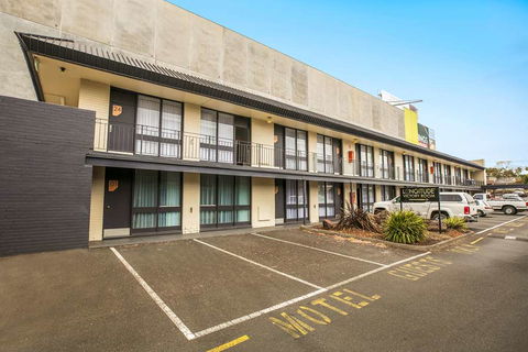 Matthew Flinders Hotel, A NightCap Hotel - Mackay Tourism 1