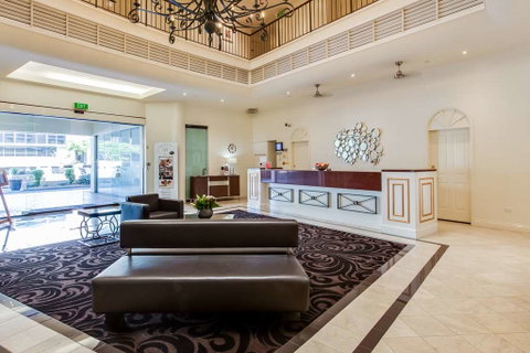 Central Cosmo Apartments - Mackay Tourism 1