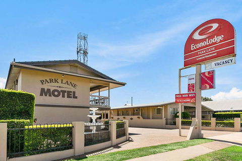 Econo Lodge Park Lane - Mackay Tourism 0