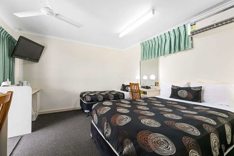 Econo Lodge Park Lane - Mackay Tourism 1