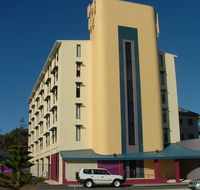 Ocean Beach Hotel - Mackay Tourism