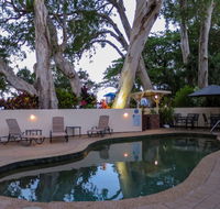 Marlin Waters Beachfront Apts - Mackay Tourism