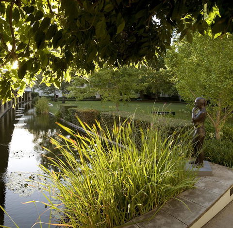 University House - ANU - Mackay Tourism 6