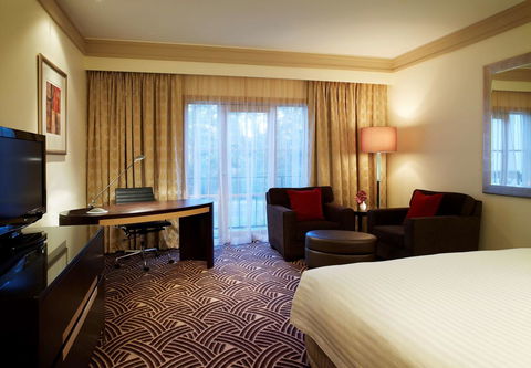 Hyatt Hotel Canberra - A Park Hyatt Hotel - Mackay Tourism 9