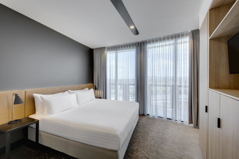 Vibe Hotel Canberra - Mackay Tourism 42