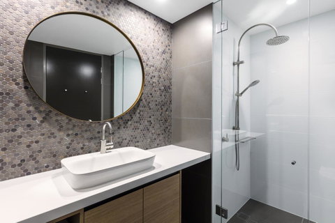 Vibe Hotel Canberra - Mackay Tourism 25