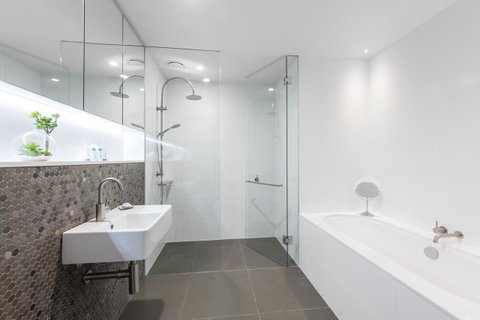 Vibe Hotel Canberra - Mackay Tourism 9