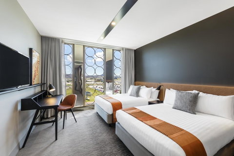 Vibe Hotel Canberra - Mackay Tourism 17