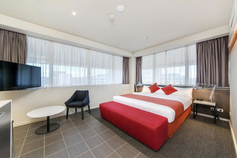 Abode Woden - Mackay Tourism 24