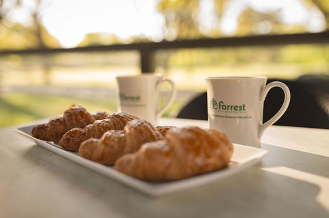 Forrest Hotel & Apartments - Mackay Tourism 8