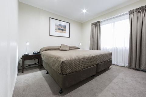 Forrest Hotel & Apartments - Mackay Tourism 29