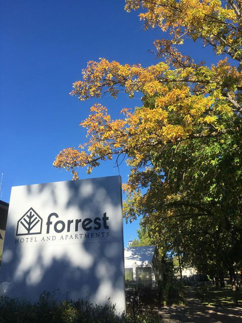 Forrest Hotel & Apartments - Mackay Tourism 9