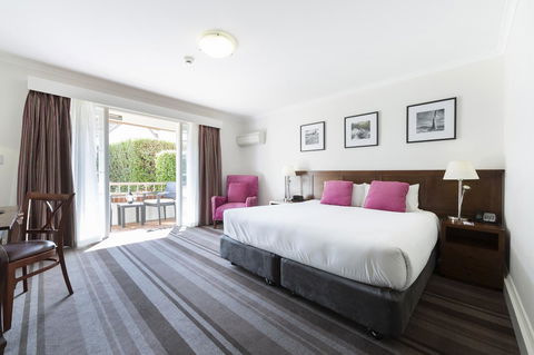 Mercure Canberra - Mackay Tourism 2