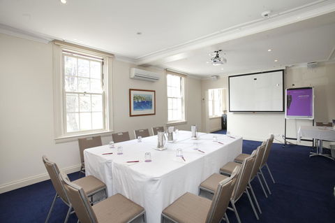 Mercure Canberra - Mackay Tourism 37