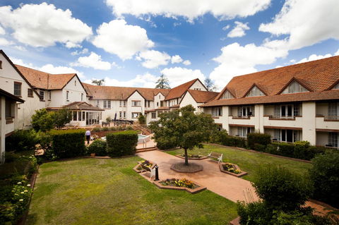 Mercure Canberra - Mackay Tourism 26