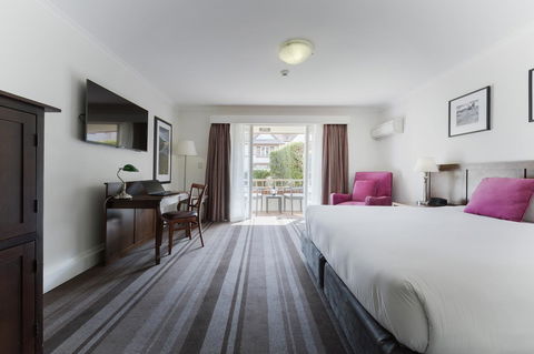 Mercure Canberra - Mackay Tourism 4