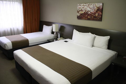 Pavilion On Northbourne - Mackay Tourism 38