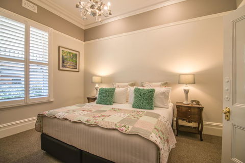 De Russie Boutique Hotel - Mackay Tourism 4