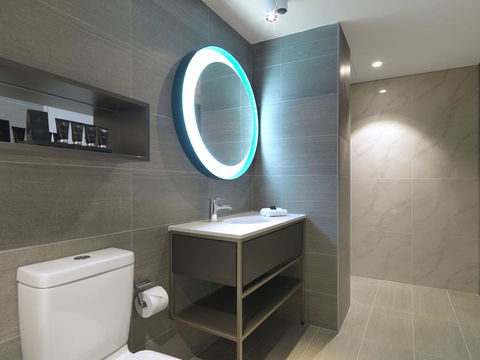 Hotel Kurrajong Canberra - Mackay Tourism 23