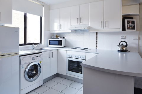 Manuka Park Serviced Apartments - Mackay Tourism 26