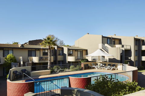 Manuka Park Serviced Apartments - Mackay Tourism 23