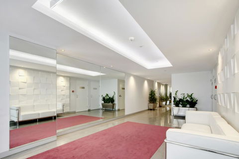 Realm Park 39 Barton ACT - Mackay Tourism 30