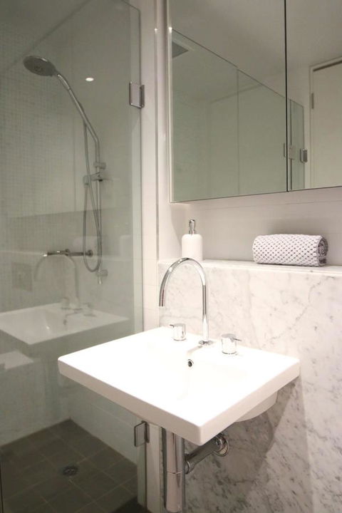 Realm Park 39 Barton ACT - Mackay Tourism 4