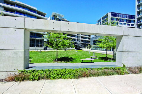 Realm Park 39 Barton ACT - Mackay Tourism 25