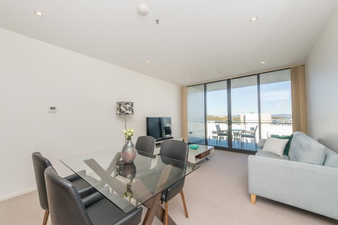 Manhattan 303 Canberra City ACT - Mackay Tourism 24