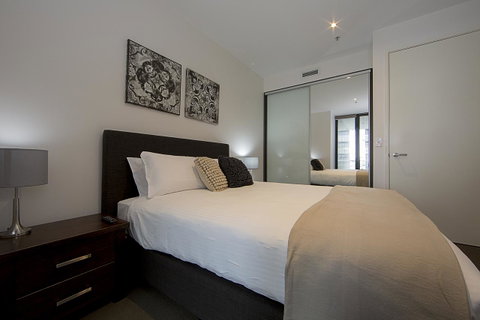 Manhattan 303 Canberra City ACT - Mackay Tourism 11