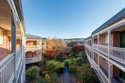 Adina Serviced Apartments Canberra Kingston - Mackay Tourism 0