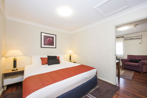 Soldiers Motel - Mackay Tourism 4