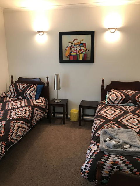 Central Tranquility Heart Of Orange - Mackay Tourism 18