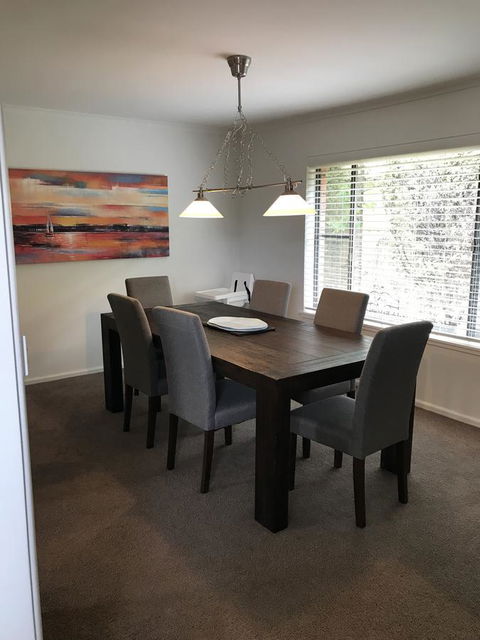 Central Tranquility Heart Of Orange - Mackay Tourism 5