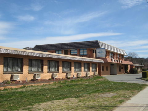 Canberra Lyneham Motor Inn - Mackay Tourism 1