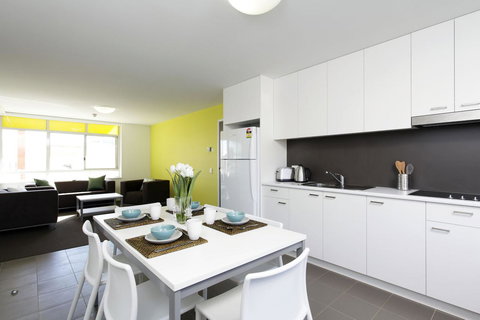 Unilodge @ UC Short Stays - Mackay Tourism 9