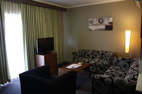 Quality Hotel Dickson - Mackay Tourism 21