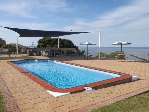 Stansbury Holiday Motel - Mackay Tourism 35