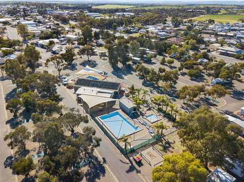 Port Broughton Tourist Park - Mackay Tourism 9