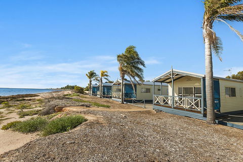 Port Broughton Tourist Park - Mackay Tourism 23