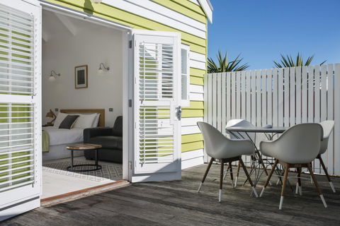 Beach Huts Middleton - Mackay Tourism 8