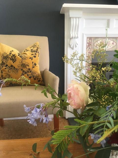 The Lake House Retreat - Mackay Tourism 5