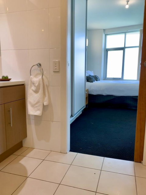 Wallaroo Marina Stayz - Mackay Tourism 13