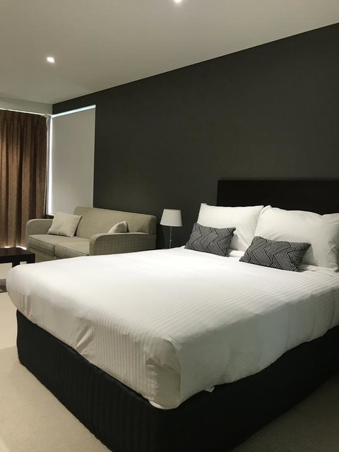 Wallaroo Marina Stayz - Mackay Tourism 15