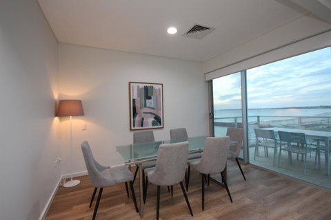 Wallaroo Marina Apartments - Mackay Tourism 19